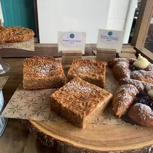 Yummy coconut blonde bar