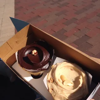 Pretty Bitchin' Cupcake