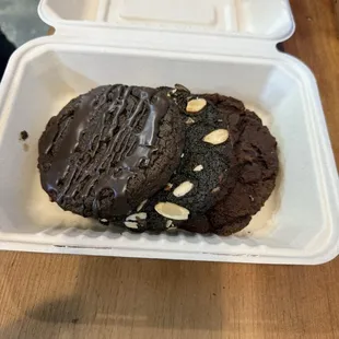 Hojicha cookie, black sesame almond cookie, Vietnamese coffee cookie