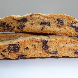 chocolate chip biscotti