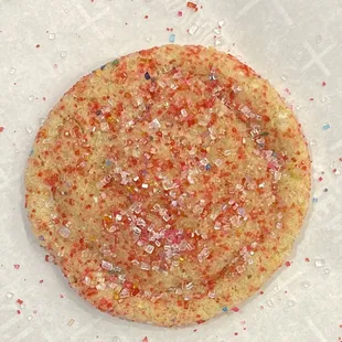 sugar cookie with valentine themed sanding sugar