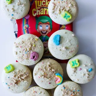 Lucky Charm Macarons