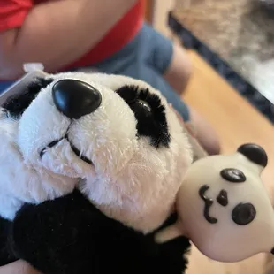 Panda cake pop