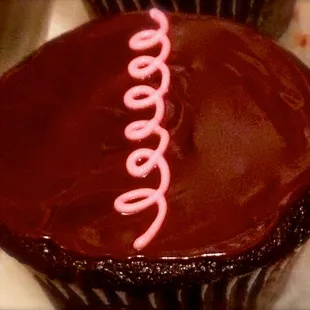 Our version of the traditional hostess. Dark chocolate cupcake filled with whipped cream and topped with dark chocolate ganache..mmmmmmgood