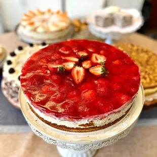 Erdbeerkuchen mit Schmand (Strawberry Cream Cake)