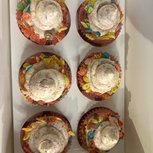 six cupcakes in a box