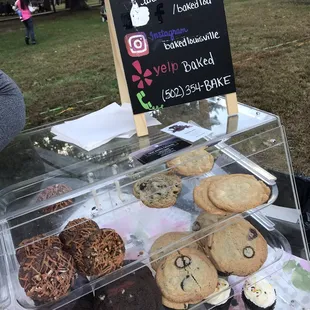 Cookies at Bernheim ColorFest