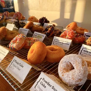  variety of doughnuts