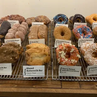 food, donuts, dough desserts