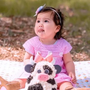 Beautiful little girl's 1st birthday smash cake
