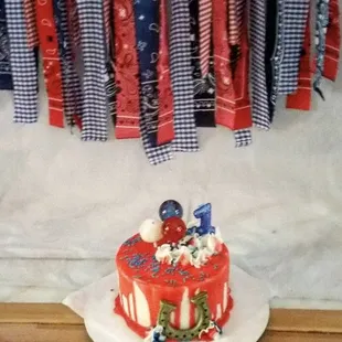 Lil Rodeo Smash Cake!