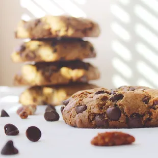 Monster Chocolate Chip Cookie
