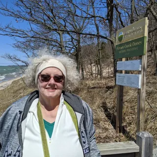 Lynne H.