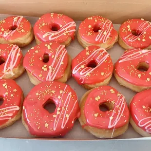 food, dough desserts, donuts