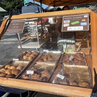 1/15/2022 Mmm! I've got my eyes on the Schnecken (upper right) almond paste, currants &amp; pecans