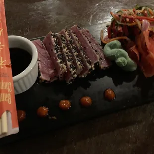 Tuna sashimi appetizer