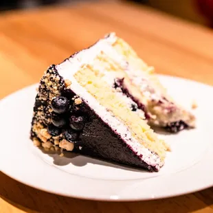 Blueberry crunch chiffon cake