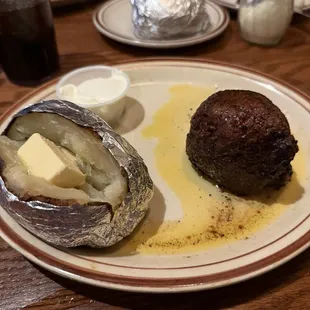9oz filet &amp; baked potato