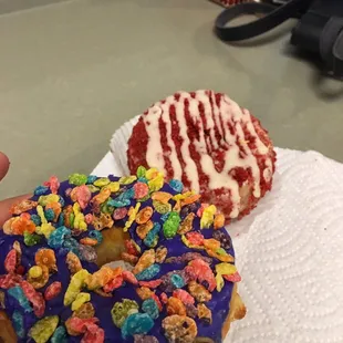 donuts, food, dough desserts