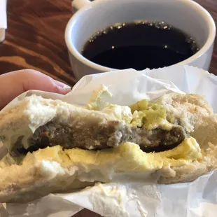 Good bottomless coffee &amp; a bagel sandwich!