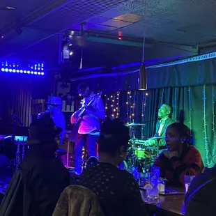 Live Band