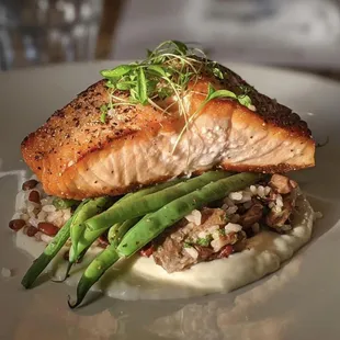 Chef&apos;s special, Poisson Du Jour: Salmon
 Foodie Restaurants, Restaurants Dinner