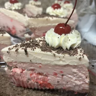 Cherry cordial cheesecake