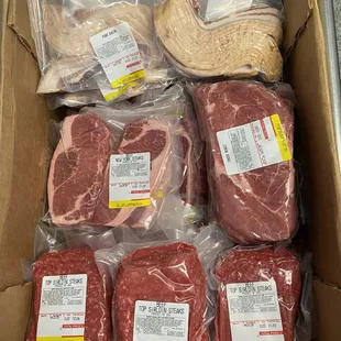 Custom order Meat Box with vacuum sealed packaging