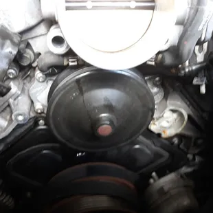 2013 Land Rover, LR4
Water pump, thermostat and hoses Re po air
6612418581