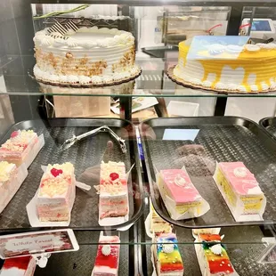 They have a huge selection of pastries. They are all made without eggs. They do have dairy. (So it's vegetarian but not vegan.)