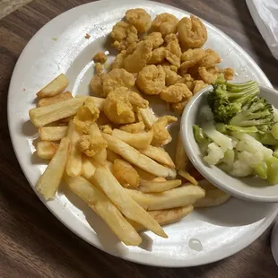 Fried shrimp kids meal