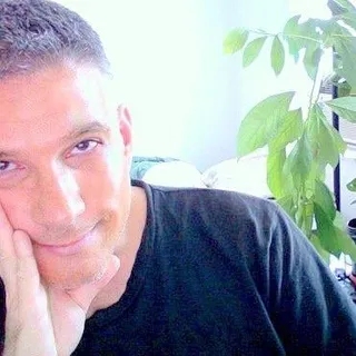 Daniel F.