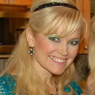 Laurie N.