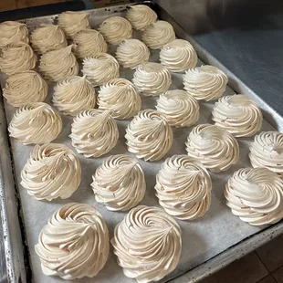 Meringues