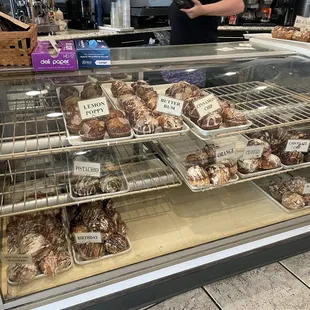 Lemon Poppy muffin, Pistachio Crumb Muffin, birthday muffin