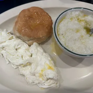 Egg whites biscuits &amp; grits
