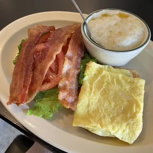 Morning BLT Sandwich with grits