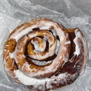 Jumbo Cinn roll