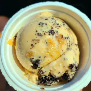 Crunchy caramel cake Gelato