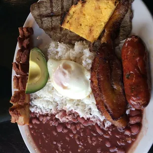 Plato Tipico