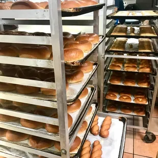 9-10 am is when most of our freshly baked bread are ready to take home!