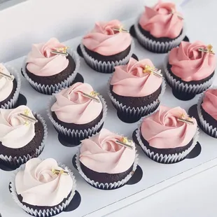 Chocolate Custom Cupcakes (standard size) in "Ombre Opulence" design: ombre with gold dragees and edible gold leafs.