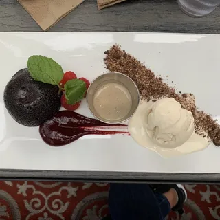 Molten Chocolate Toffee Cake