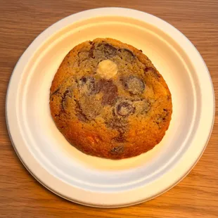 Chocolate Chip Cookie