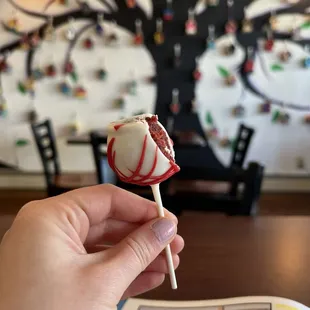 Red Velvet Cake Pop