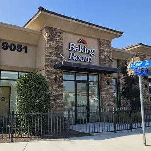 Opening end of October or 2nd week of November! please bear with us :)