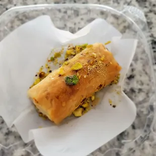 Had a fabulous lunch! Everything from the iced tea to the baklava was extraordinary. Soup was tasty. Salad was fresh &amp; flavourful.