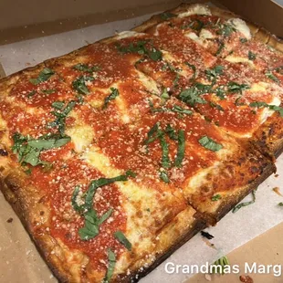 Grandma Pizza