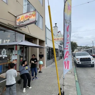 Ice Cream, easy parking and outdoor seating