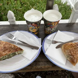 Burek ( cheese/ spinach )